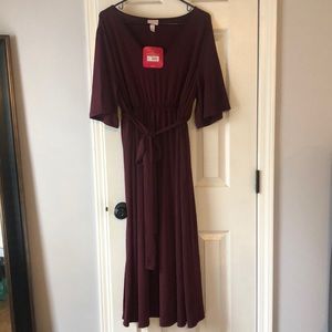 Maternity midi dress